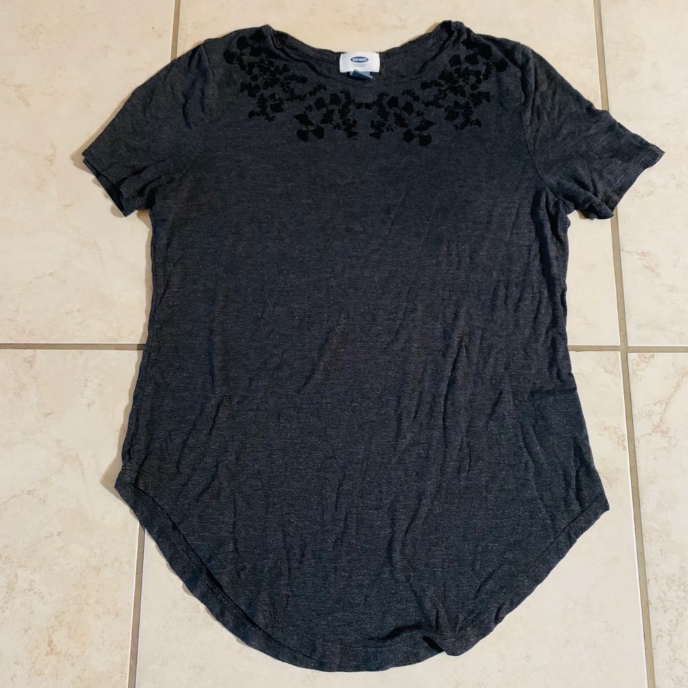 Old Navy top